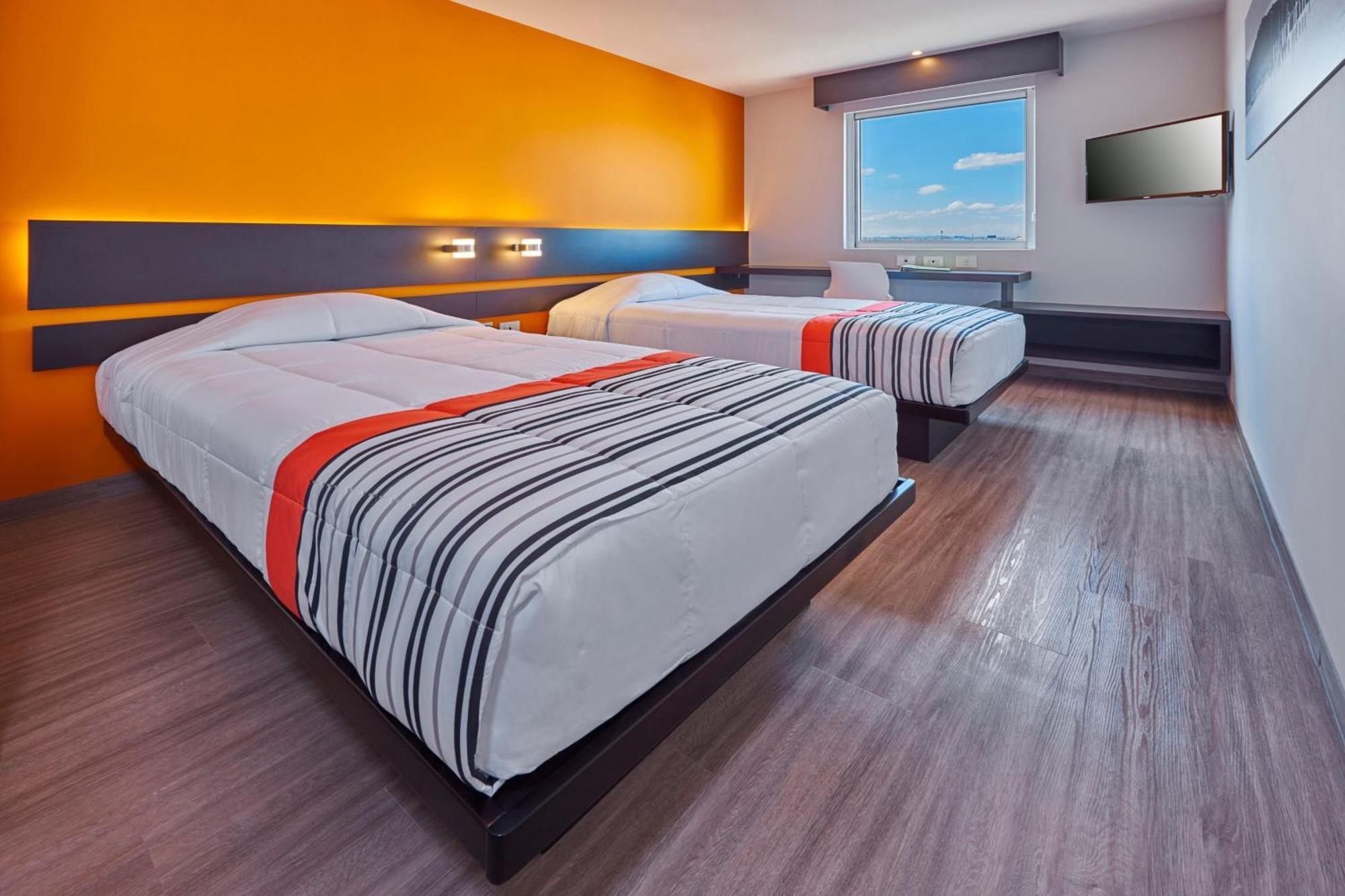 City Express Junior By Marriott Ciudad De Mexico Sullivan Zewnętrze zdjęcie